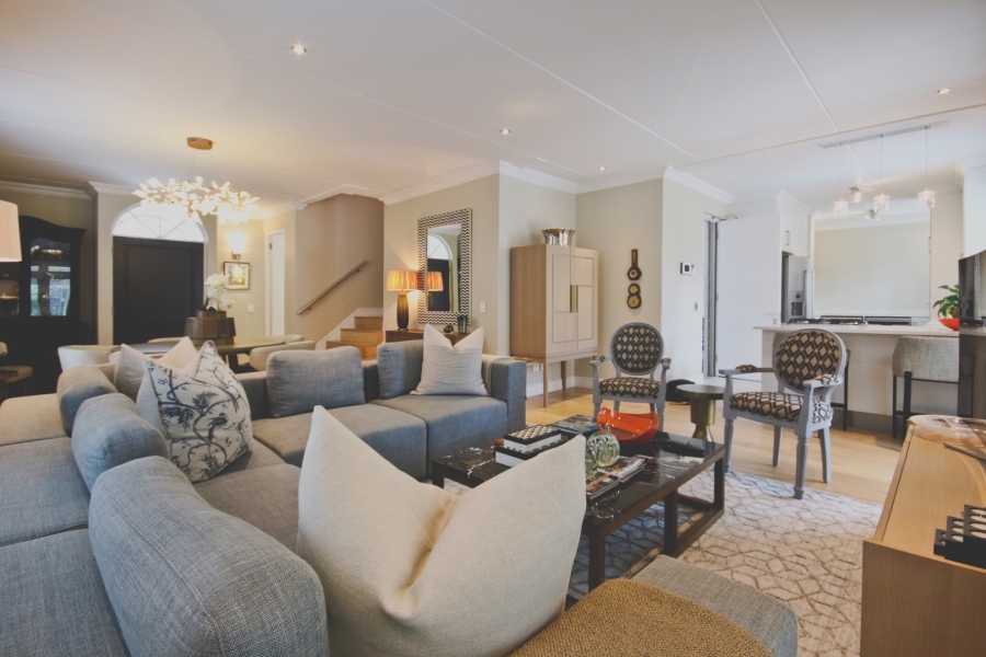 3 Bedroom Property for Sale in Paardevlei Western Cape